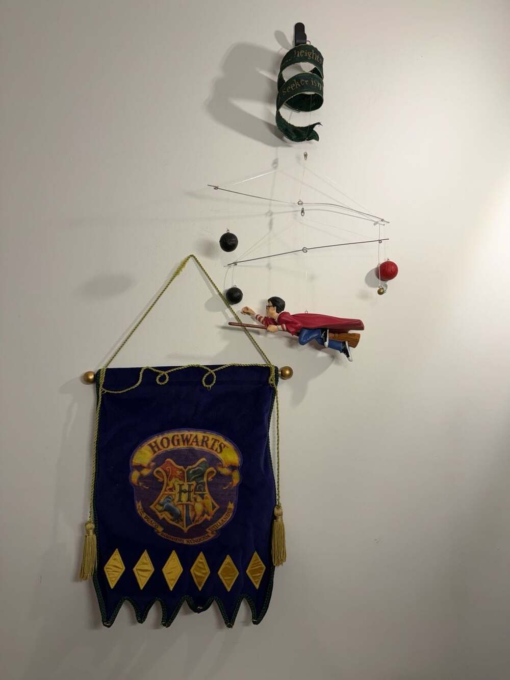 Vintage Hallmark Harry Potter Quidditch Hanging Mobile & Hogwarts Banner Set
